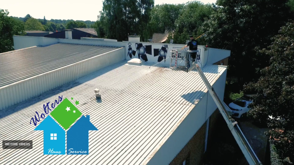 Vorschauvideo: Professionelle Dachreinigung Messingen Vorher Nachher Vergleich